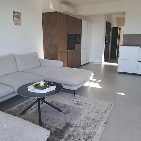 Pan Apartment